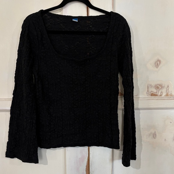 Old Navy Tops - Old Navy Black Textured Long Sleeve Top